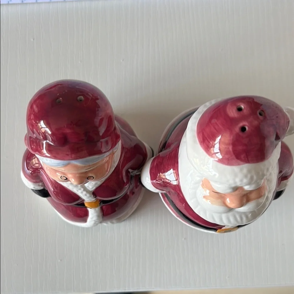 Festive Santa and Mrs. Claus Figurine Set - Red and White